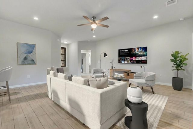 21414 Santa Carlo Ave, Lago Vista, TX 78645