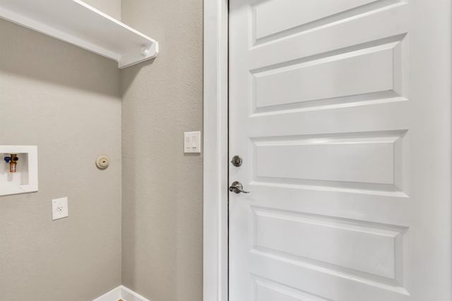 21414 Santa Carlo Ave, Lago Vista, TX 78645