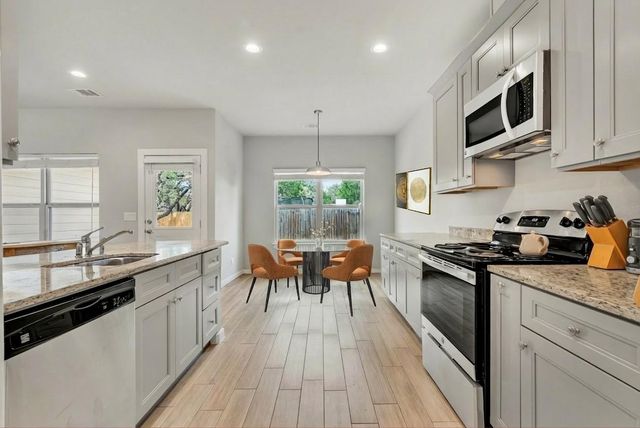 21414 Santa Carlo Ave, Lago Vista, TX 78645