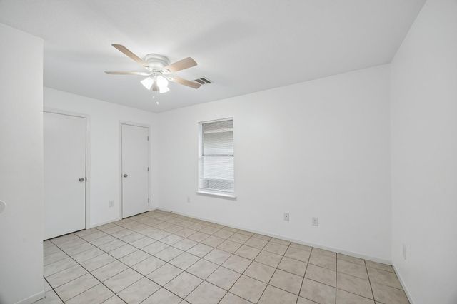 10821 Deaf Smith Street, La Porte, TX 77571