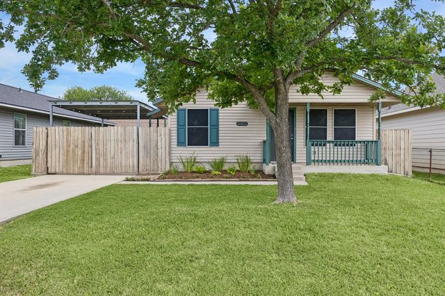 10821 Deaf Smith Street, La Porte, TX 77571