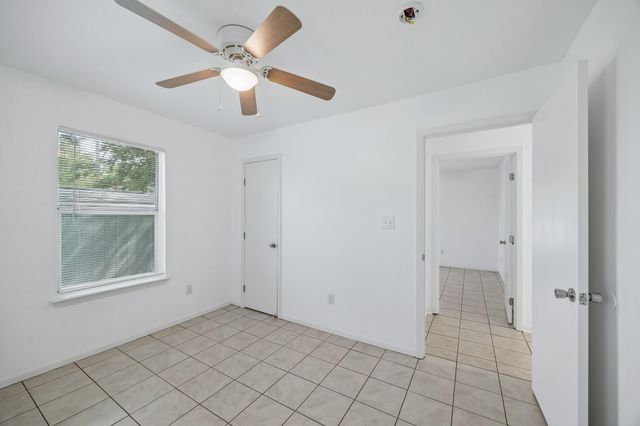 10821 Deaf Smith Street, La Porte, TX 77571