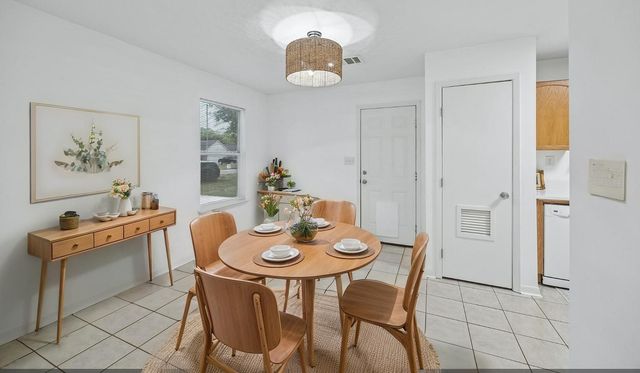 10821 Deaf Smith Street, La Porte, TX 77571