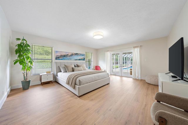 14039 Greentree Trail, Wellington, FL 33414