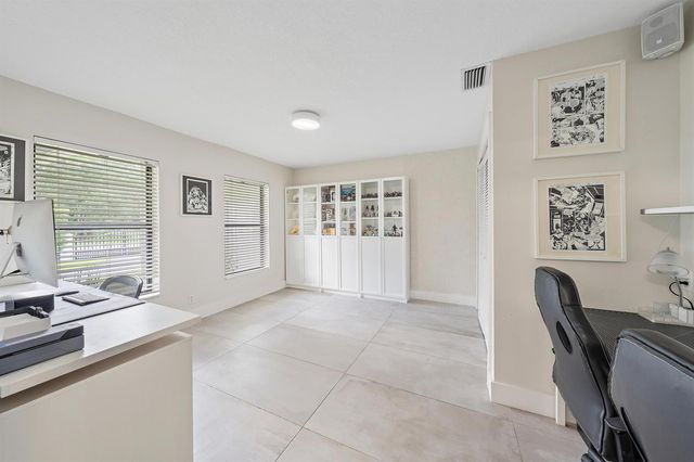 14039 Greentree Trail, Wellington, FL 33414