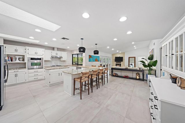 14039 Greentree Trail, Wellington, FL 33414
