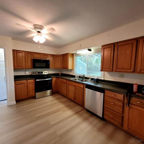 1916 Shady Lane, Beavercreek, OH 45432