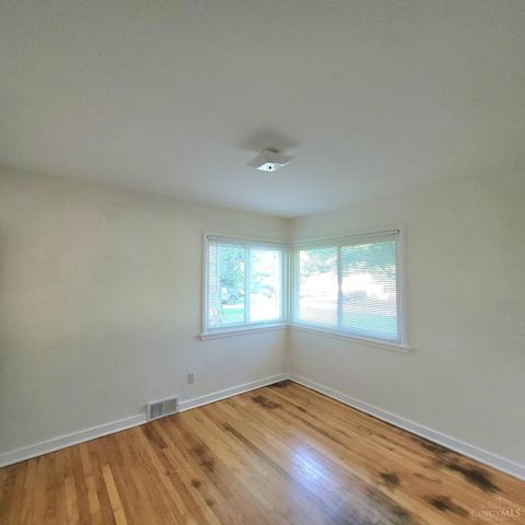 1916 Shady Lane, Beavercreek, OH 45432