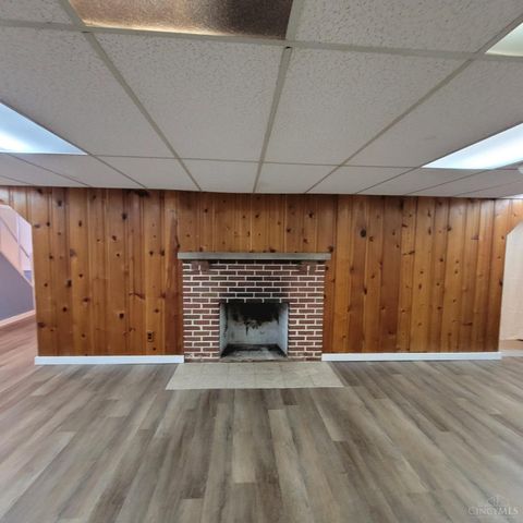 1916 Shady Lane, Beavercreek, OH 45432