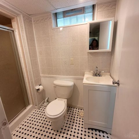 1916 Shady Lane, Beavercreek, OH 45432