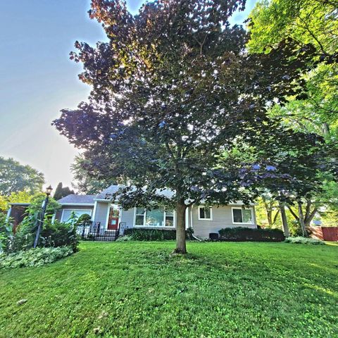 1916 Shady Lane, Beavercreek, OH 45432