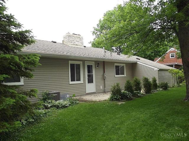 1916 Shady Lane, Beavercreek, OH 45432