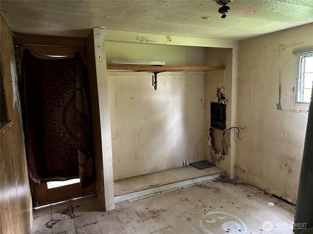 2813 Bona Vista Drive SW, Olympia, WA 98512