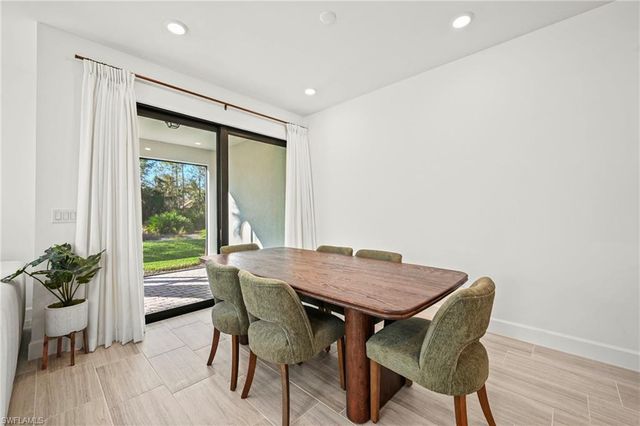 4274 Sonoma Oaks CIR, Naples, FL 34119