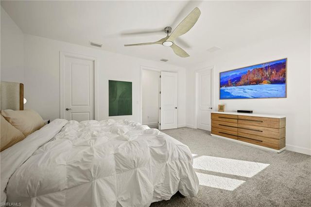 4274 Sonoma Oaks CIR, Naples, FL 34119