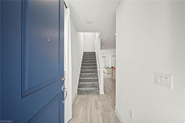 4274 Sonoma Oaks CIR, Naples, FL 34119