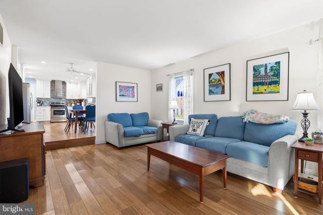 4357 CUB RUN RD, Chantilly, VA 20151