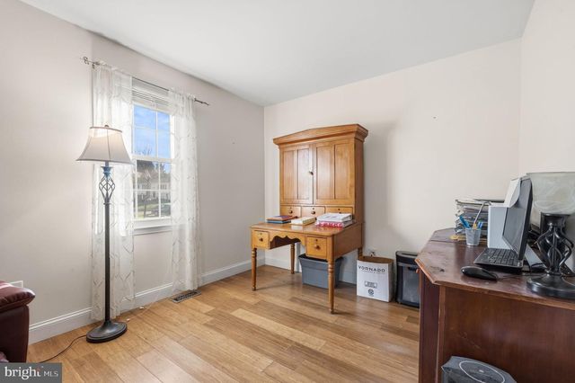 4357 CUB RUN RD, Chantilly, VA 20151