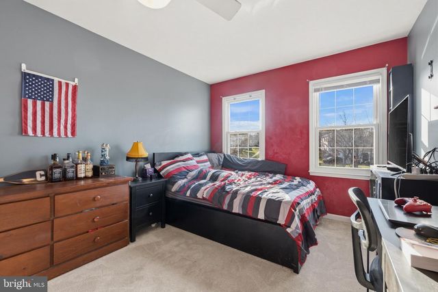 4357 CUB RUN RD, Chantilly, VA 20151