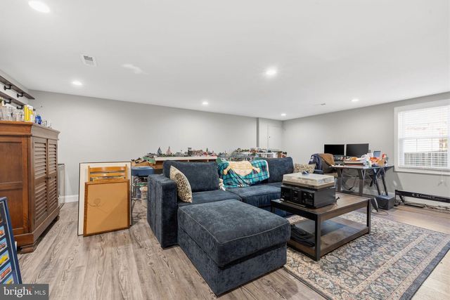 4357 CUB RUN RD, Chantilly, VA 20151