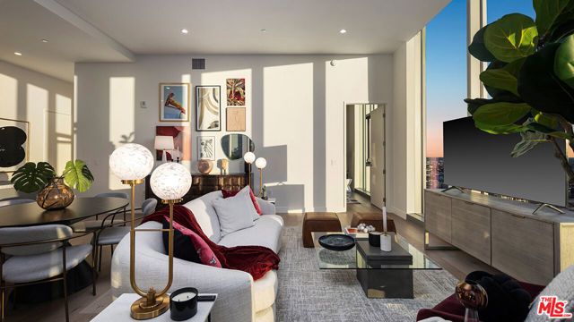 744 S Figueroa Street 3905, Los Angeles, CA 90017