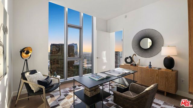 744 S Figueroa Street 3905, Los Angeles, CA 90017