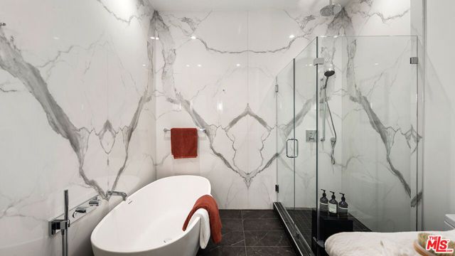 744 S Figueroa Street 3905, Los Angeles, CA 90017