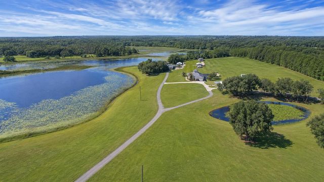 16982 SE HIGHWAY 42, Weirsdale, FL 32195