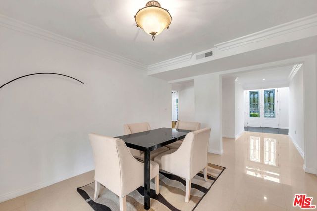 5890 Fairhaven Avenue, Woodland Hills (los Angeles), CA 91367