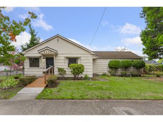 5306 Se 65TH Ave, Portland, OR 97206