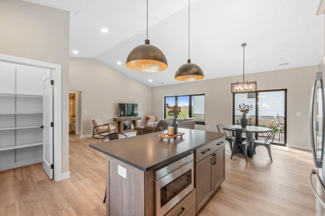 1821 Laramie Street, Cedar Falls, IA 50613