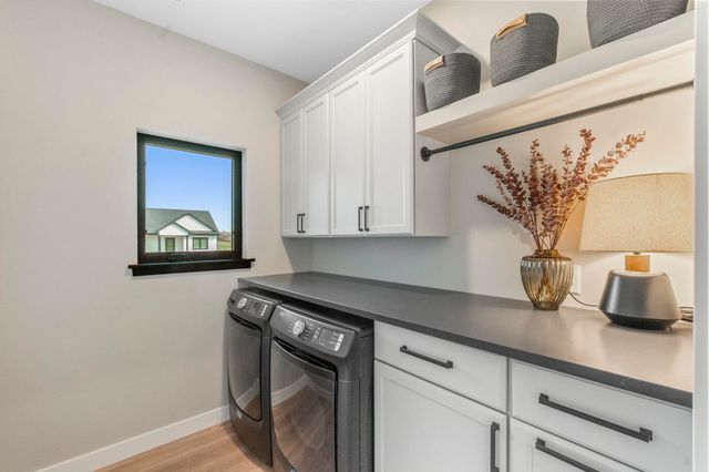 1821 Laramie Street, Cedar Falls, IA 50613