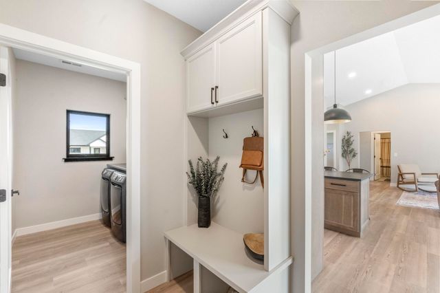 1821 Laramie Street, Cedar Falls, IA 50613