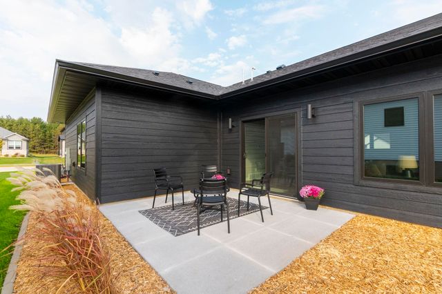 1821 Laramie Street, Cedar Falls, IA 50613