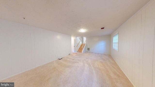 1216 DOWNS DR, Silver Spring, MD 20904