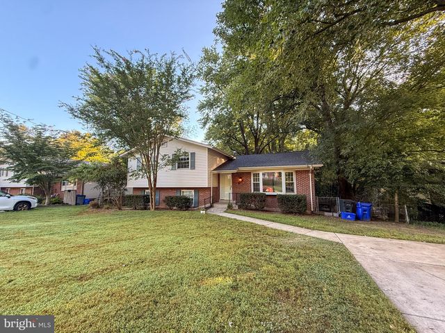 1216 DOWNS DR, Silver Spring, MD 20904