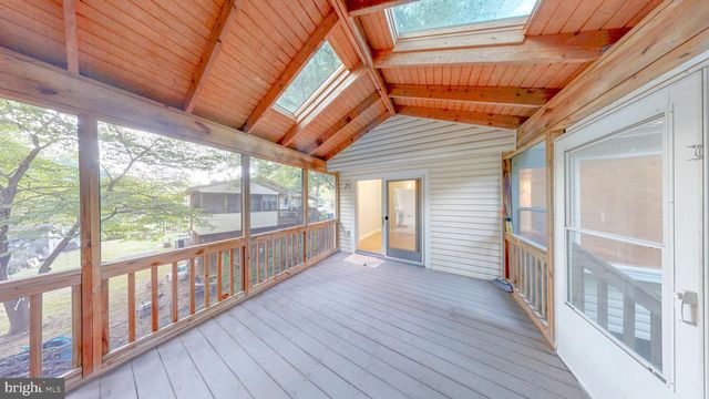 1216 DOWNS DR, Silver Spring, MD 20904