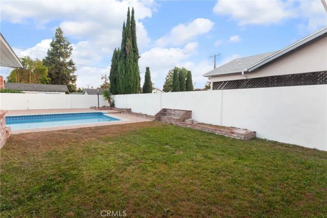 22308 Baltar Street, Canoga Park, CA 91304