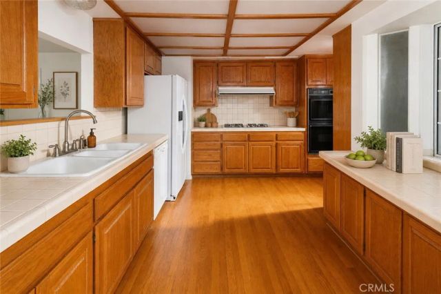 22308 Baltar Street, Canoga Park, CA 91304