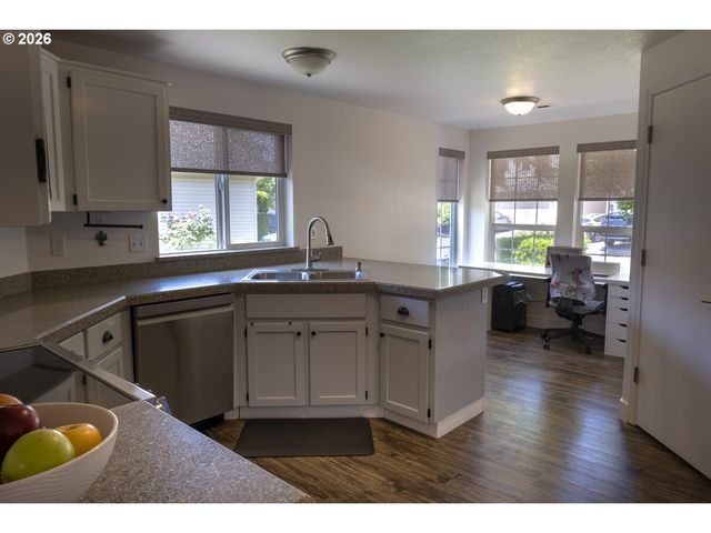 17813 Se 24TH St, Vancouver, WA 98683