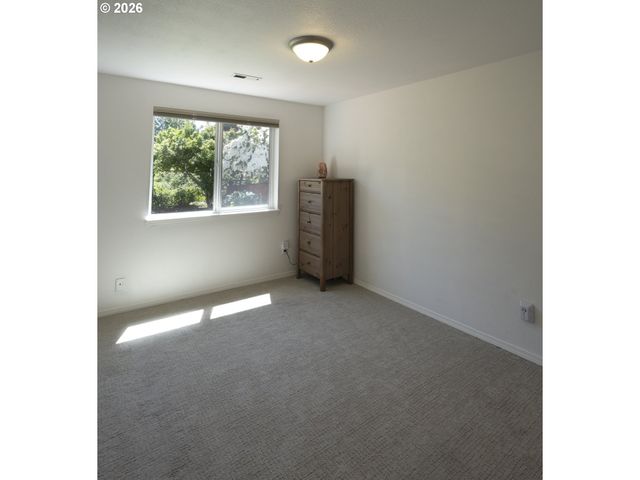 17813 Se 24TH St, Vancouver, WA 98683