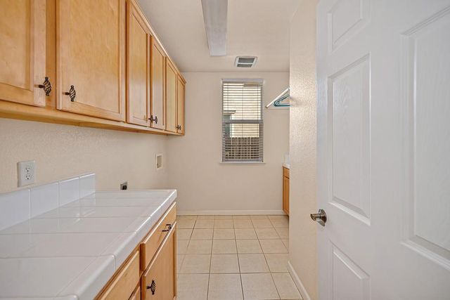 2357 Leighton Way, Roseville, CA 95747