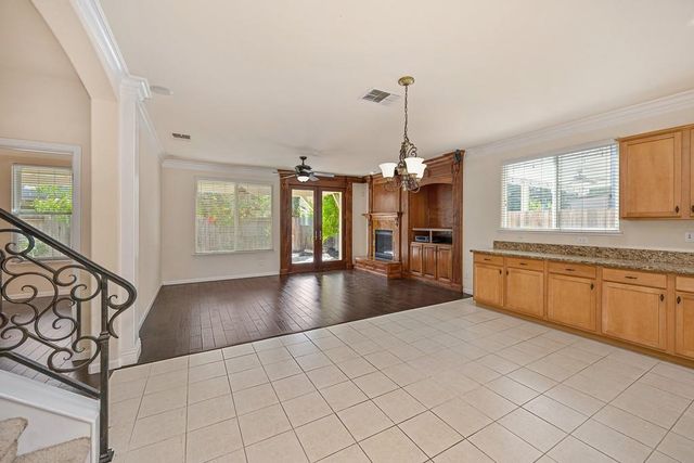 2357 Leighton Way, Roseville, CA 95747