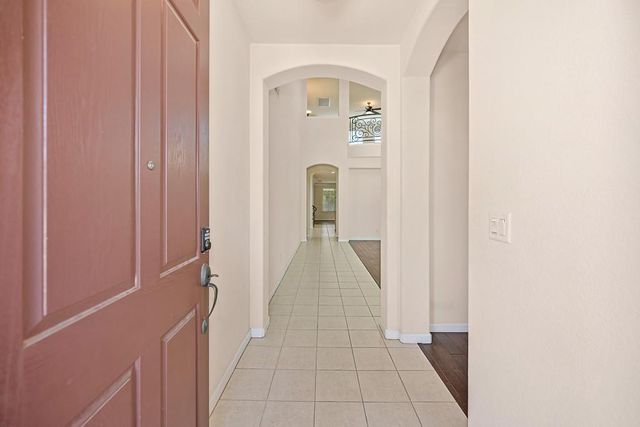 2357 Leighton Way, Roseville, CA 95747