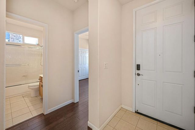 2357 Leighton Way, Roseville, CA 95747