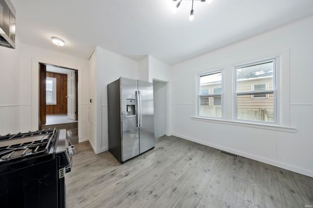 3209 Mount Vernon Avenue, Evansville, IN 47712