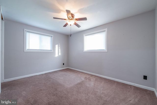 11419 GREENBERRY RD, Hagerstown, MD 21740