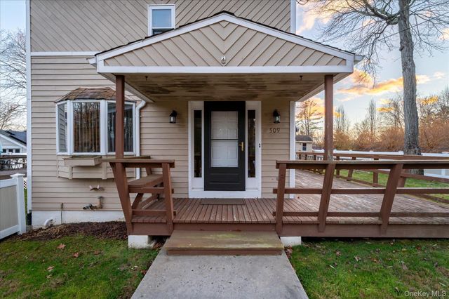 509 Vine Road, Yorktown Heights, NY 10598