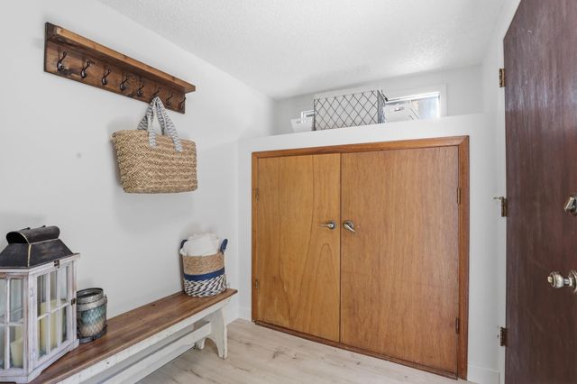 1422 S Liberty Dr, Liberty Lake, WA 99019