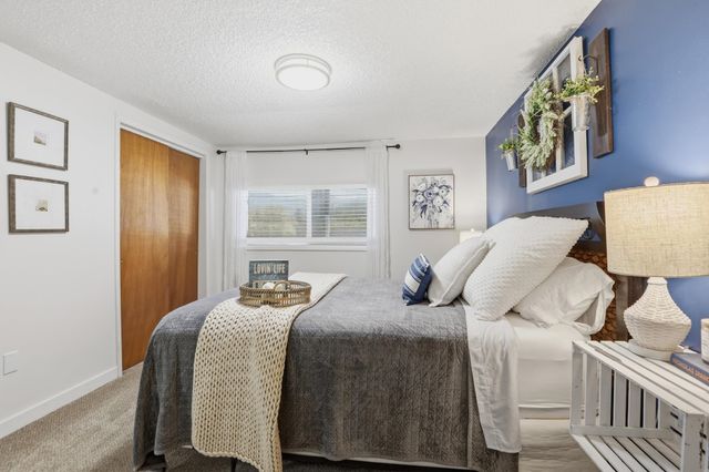 1422 S Liberty Dr, Liberty Lake, WA 99019
